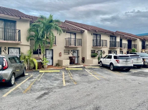 5295 W 28th Ave #104, Hialeah, FL 33016