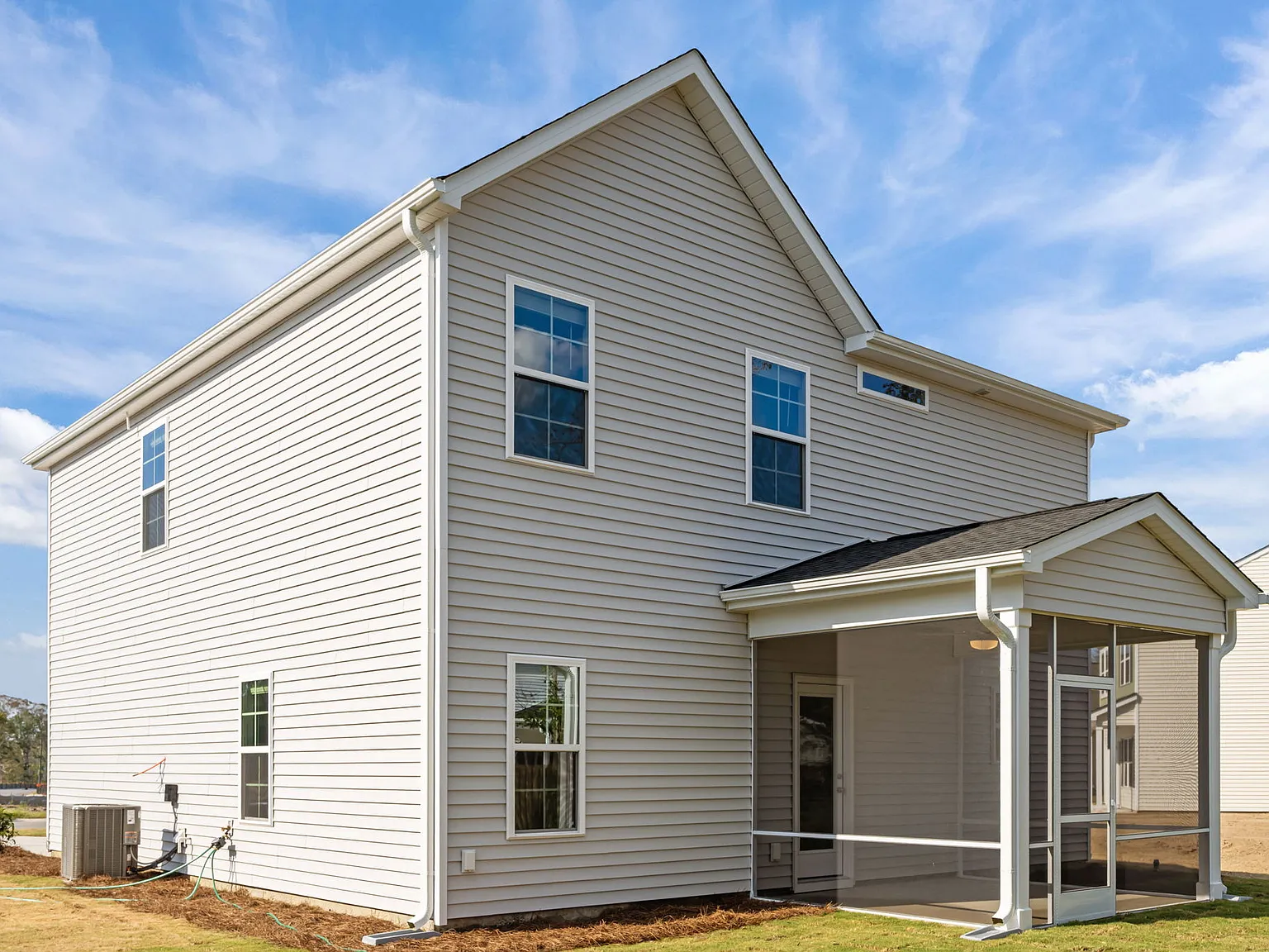 186 Citadel Drive - 1 — Photo 4