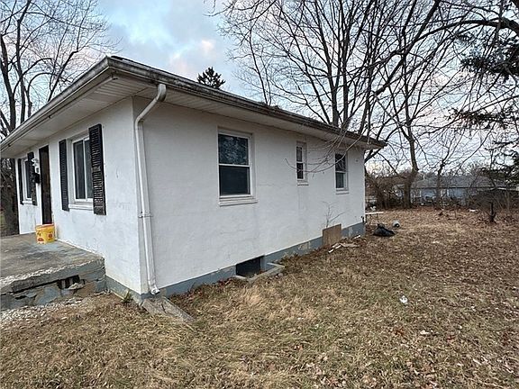2nd image of 1100 Haller Ave