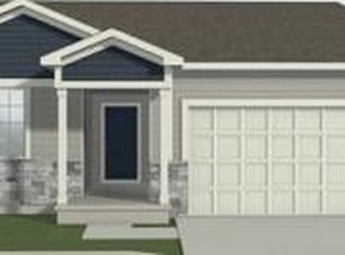 27010 E Olive Dr, Lake Lotawana, MO 64086
