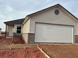 1112 Colt Dr, Guthrie, OK 73044