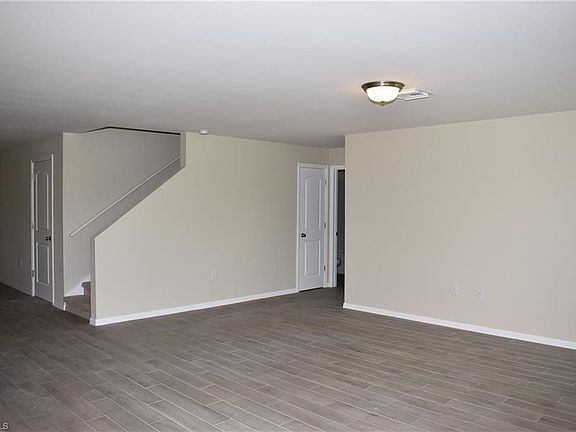 4th image of 1825 NW 29th Ave