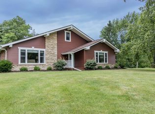 4921 Lake Dr, West Bend, WI 53095