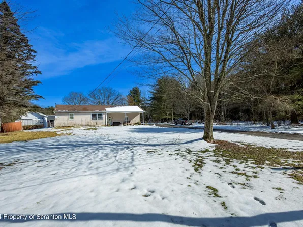 25 Yostville Rd, Covington Township, PA 18444