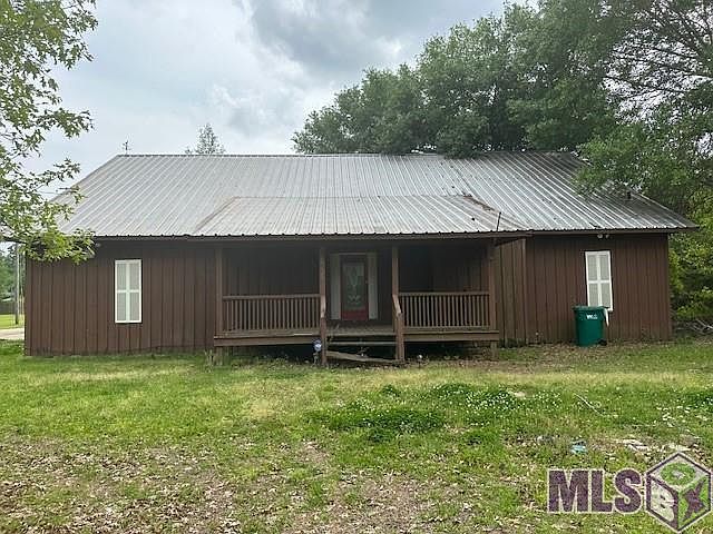 1st image of 10834 Cloverleaf Dr