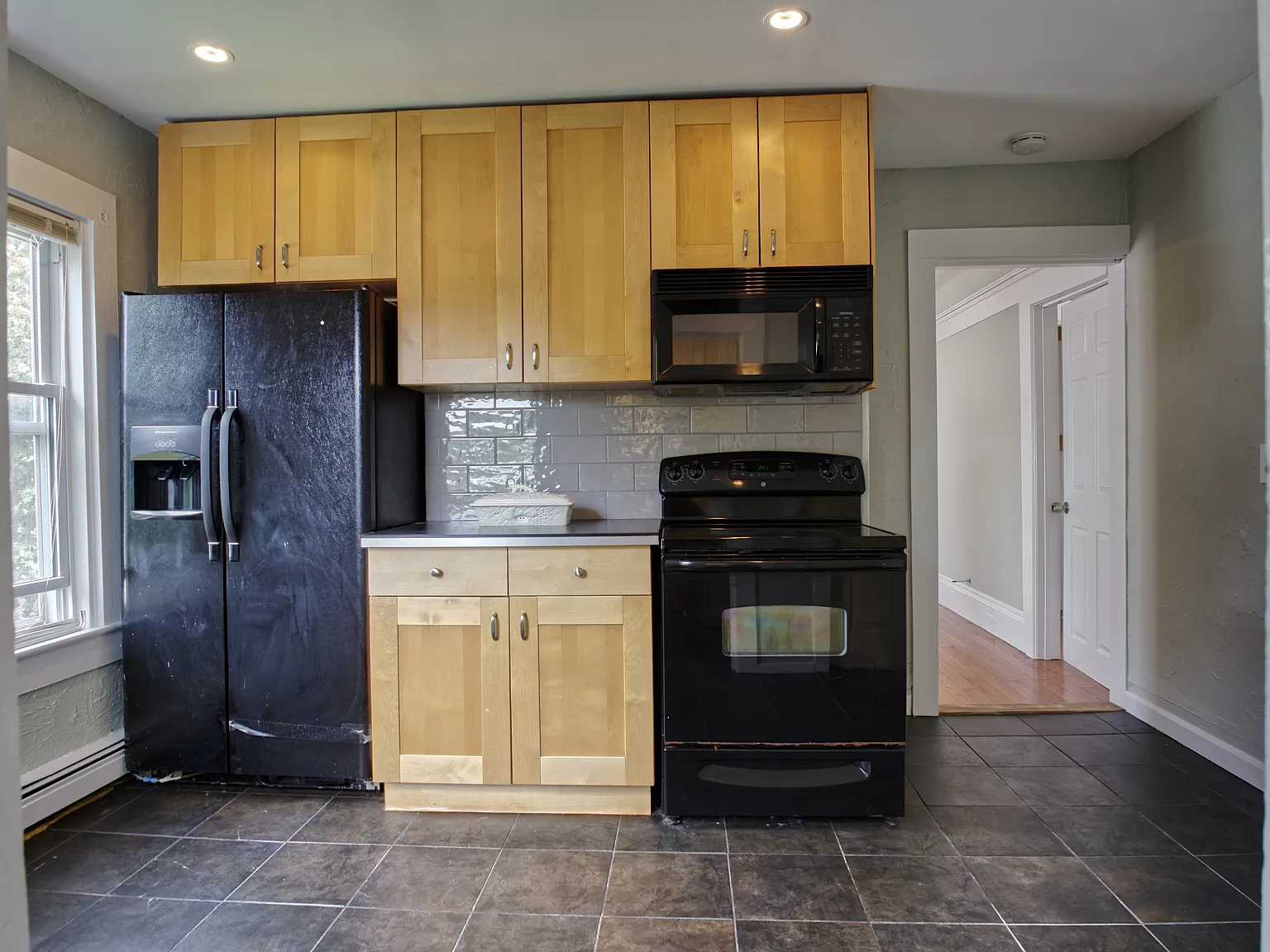 2 bed, 1000 sqft, $2,500 — Photo 4