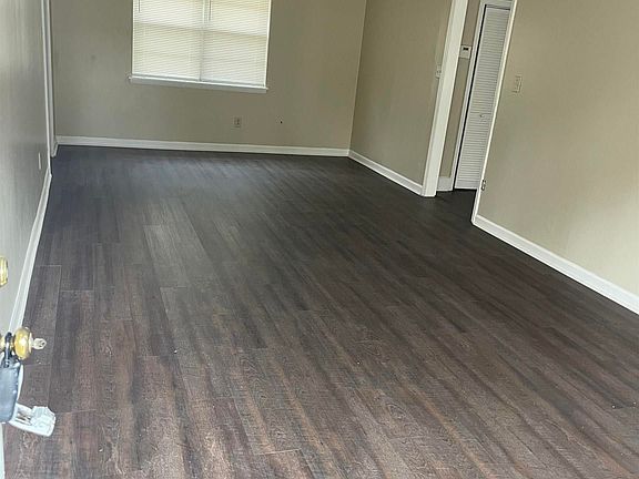2nd image of 3137 Gayhart Dr NW