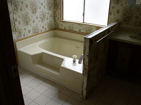 4th image of 6344 N Wildhorse Dr