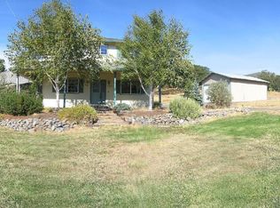 5682 Fishers Fry, Gold Hill, OR 97525