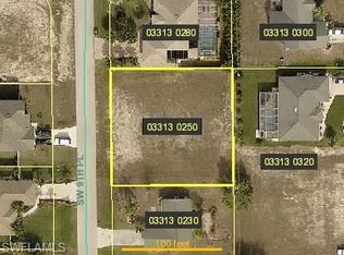 4027 SW 9th Pl, Cape Coral, FL 33914