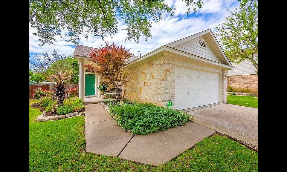 1st image of 17302 Casa Piedra Pl