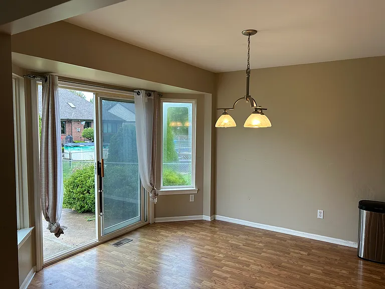 46129 Creekside Blvd — Photo 6
