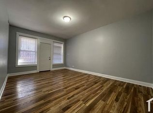 5844 S Calumet Ave #1S, Chicago, IL 60637
