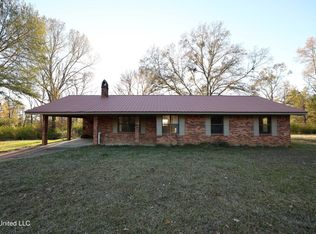93 N Pat Leake Rd, Woodville, MS 39669