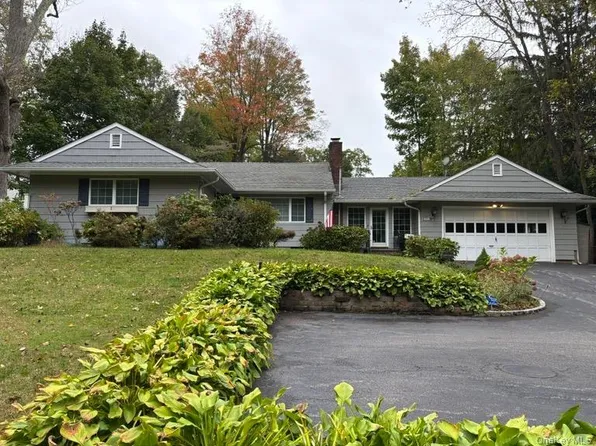 247 Buckram Road, Locust Valley, NY 11560