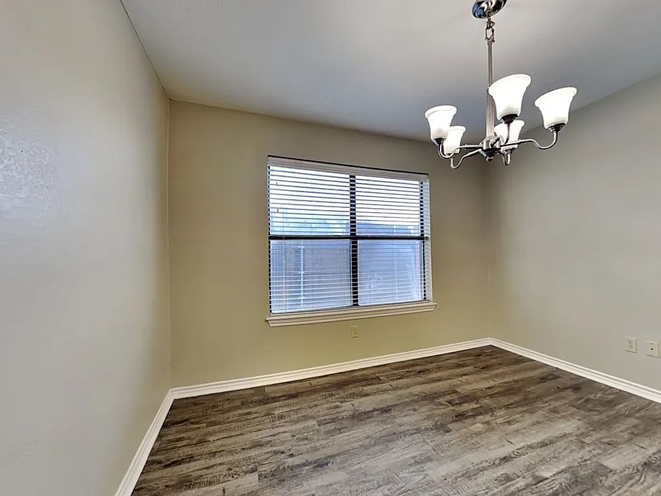 1st image of 3809 Furneaux Ln #1007