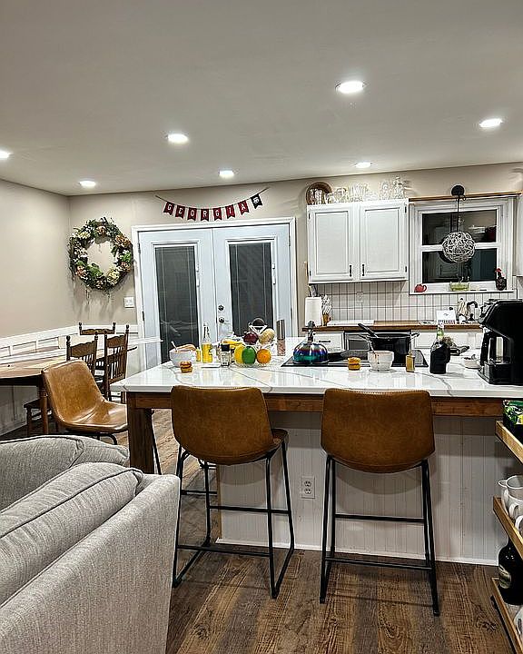 2nd image of 4946 Dogwood Valley Rd