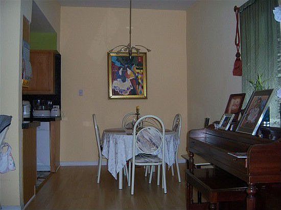 2nd image of 331 Cherrywood Ct