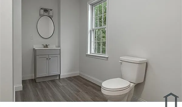394 Main St #1 — Photo 8