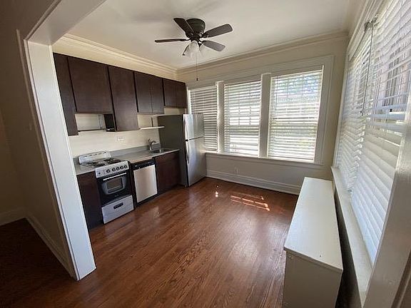 5th image of 1123 W North Shore Ave APT 302