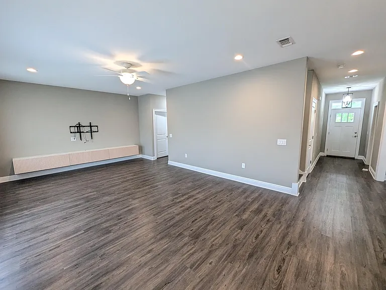 2335 Hadleigh Hills Ct — Photo 12