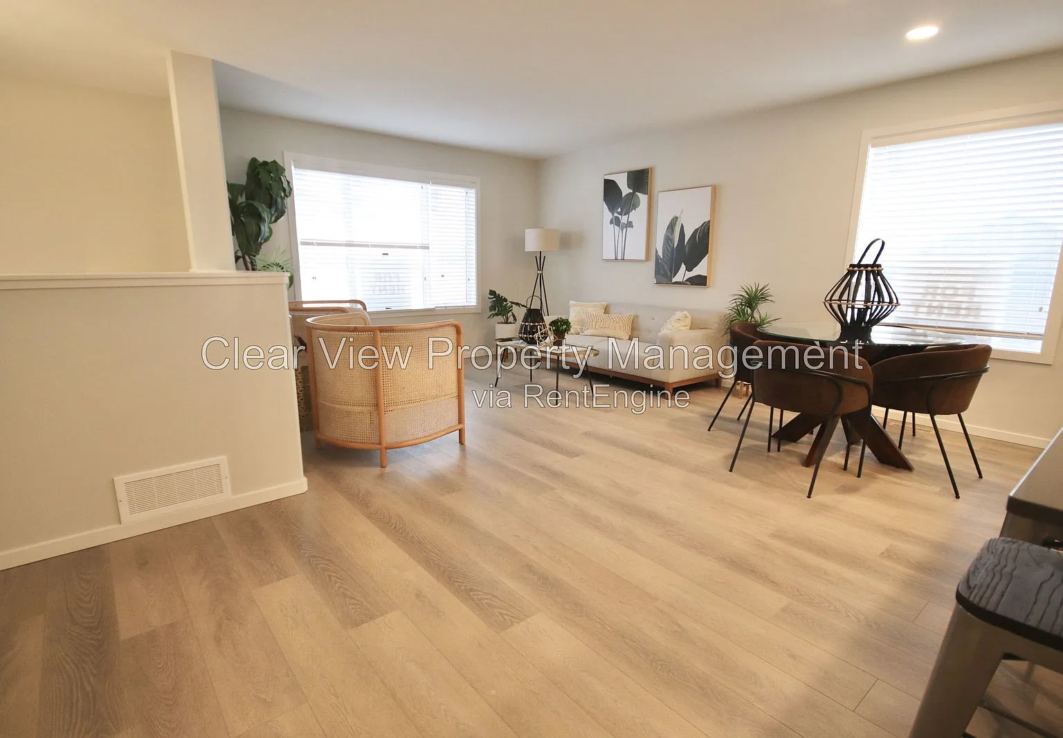 4 bed, 2.5 bath, 1500 sqft, $1,999 — Photo 4
