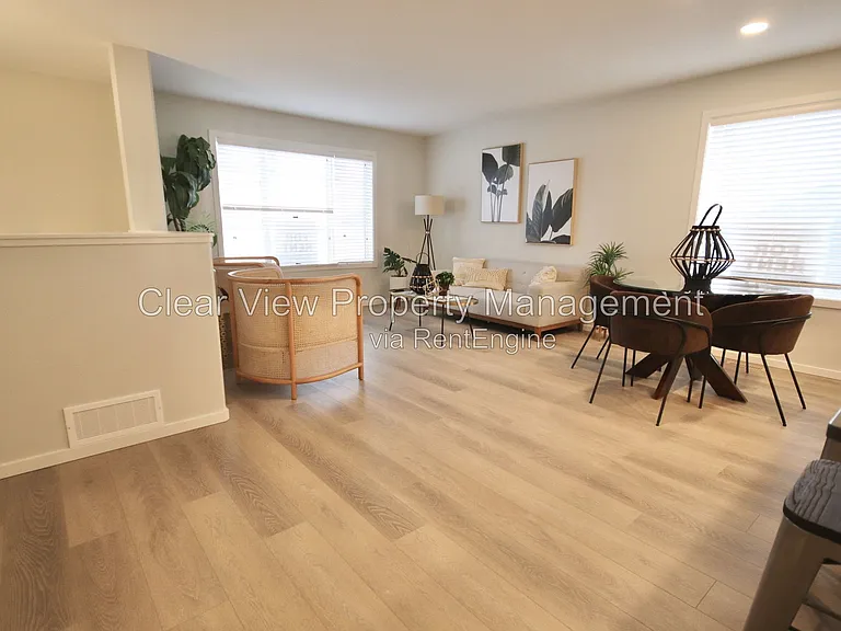 16 Rivergrove Ln W #4 — Photo 6