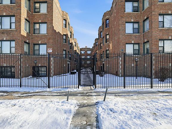 4th image of 7505 S Stewart Ave #1D