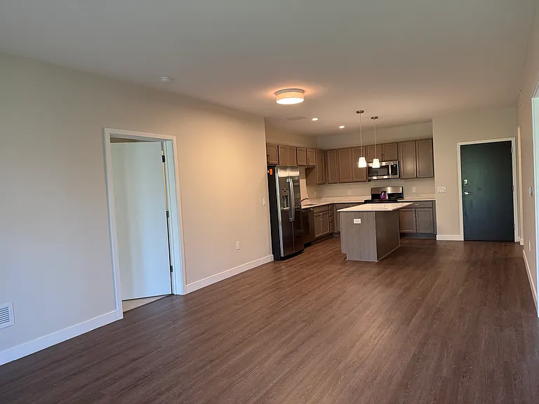 2645 Burton Rd #102 — Photo 5