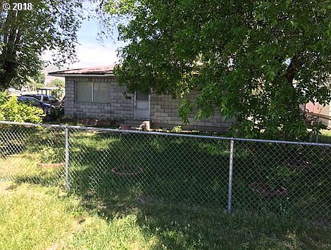 2nd image of 2127 Arthur St