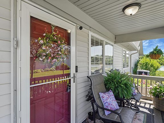 4th image of 4234 Wincove Dr