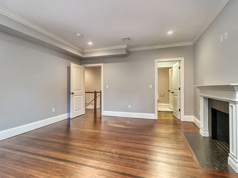 127 Bay State Road — Photo 15