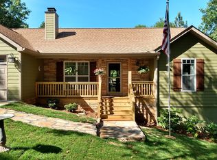 82 Richmond Dr, Lagrange, GA 30240