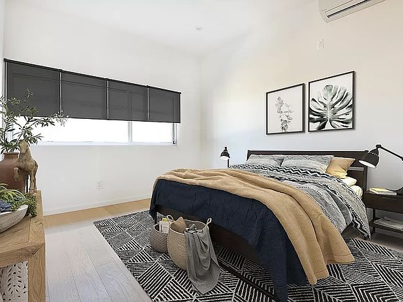 4th image of 236 N 5th St Floor 3