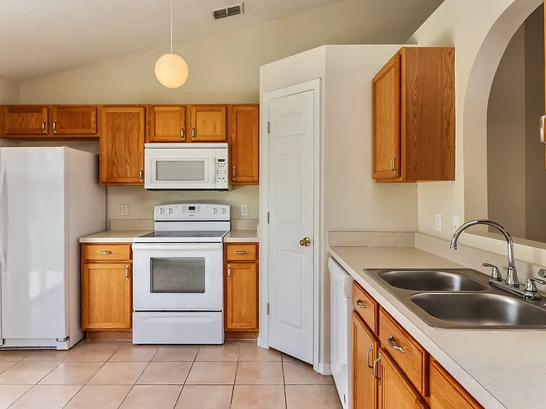 6452 Tabogi Trl — Photo 7
