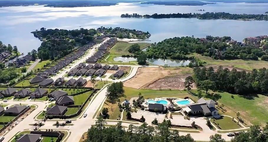 1st image of 8402 Coral Cove Pass Ln