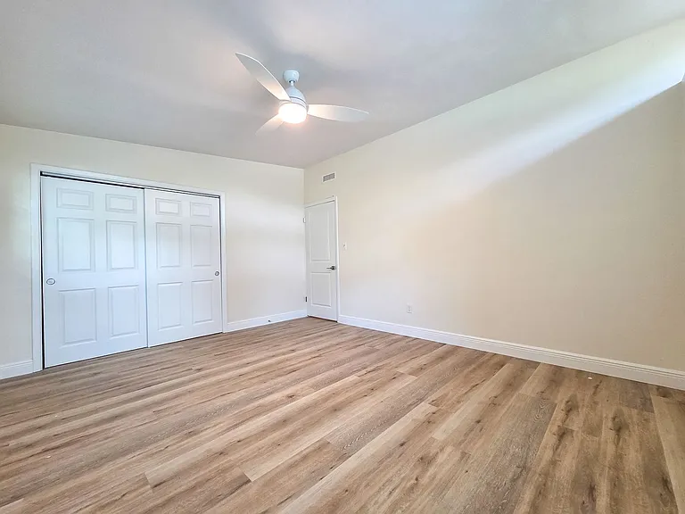 3702 NW 22nd Pl — Photo 19