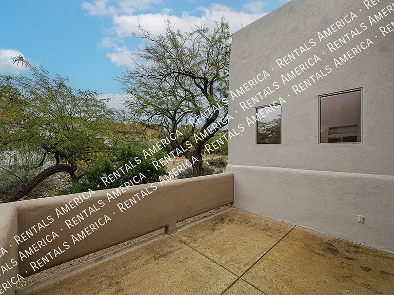 7402 E Hum Rd #16 — Photo 51