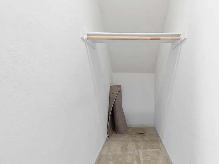 2260 Gallery Dr — Photo 12