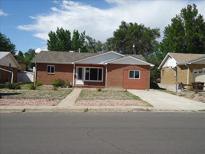 1st image of 1523 E 16th St