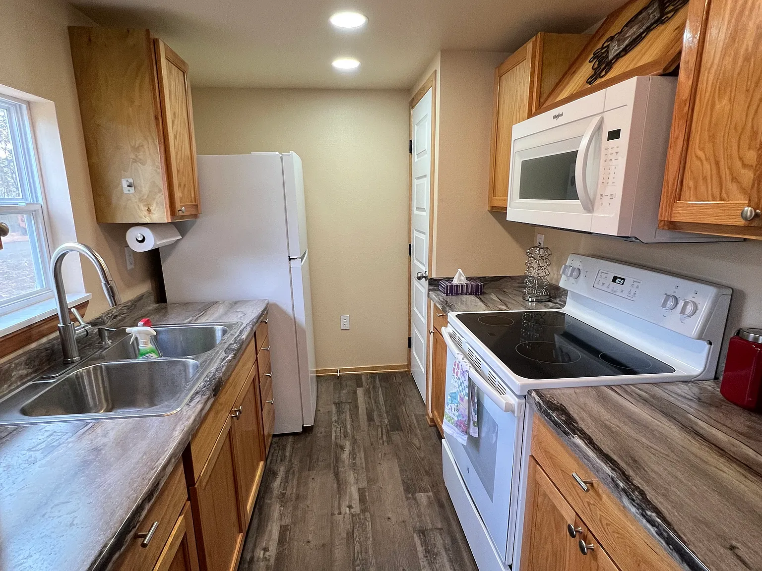 1 bed, 550 sqft, $1,375 — Photo 4