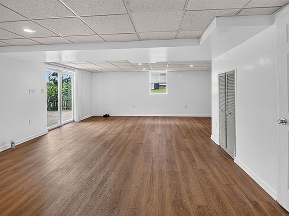 2nd image of 4242 Slater Ave