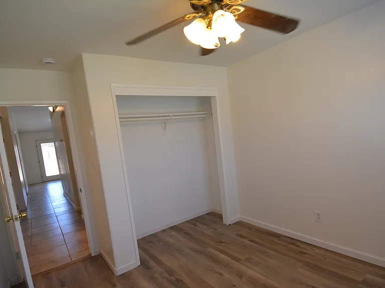 10802 Anacostia Way — Photo 8