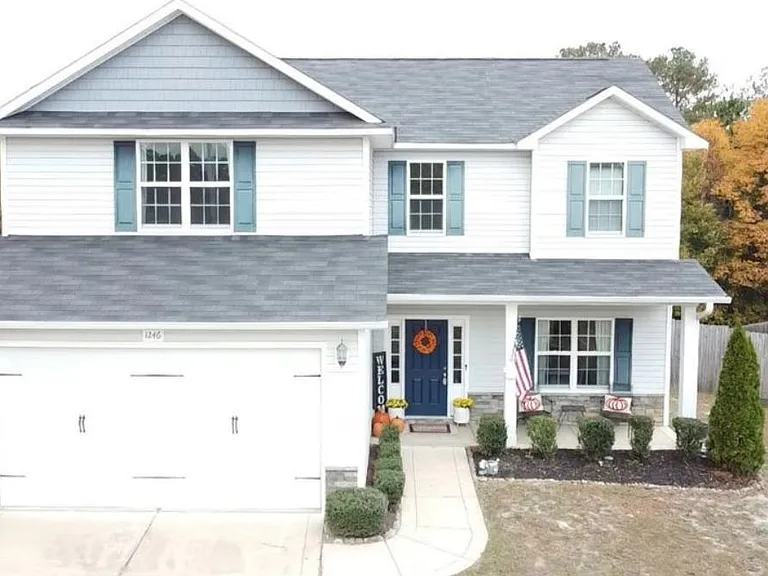 1246 Brickyard Dr — Photo 1