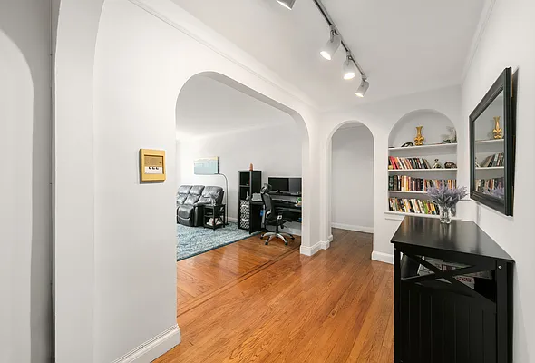 Sold by Douglas Elliman | media 26