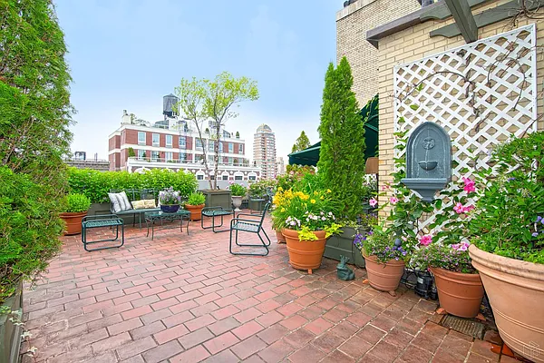 Sold by Halstead Real Estate | media 21