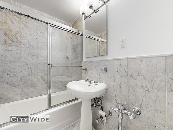 5th image of 436-442 E 81st St #4K