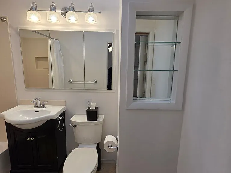 4001 Roland Dr — Photo 42