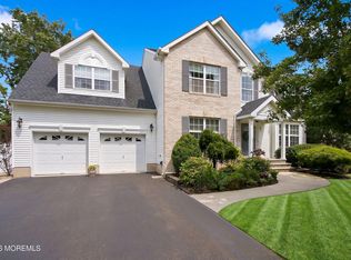 8 Carrie Dr, Howell, NJ 07731