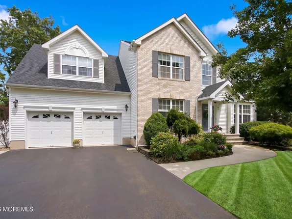 8 Carrie Drive, Howell, NJ 07731